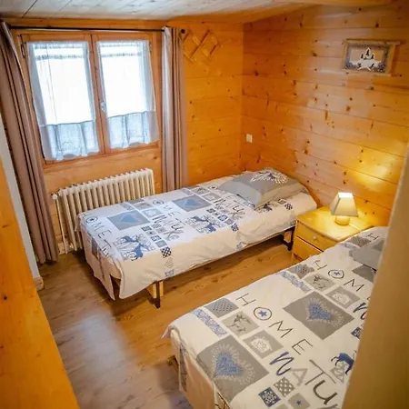 L Aravis Apartment